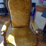 Armchair Voltaire
