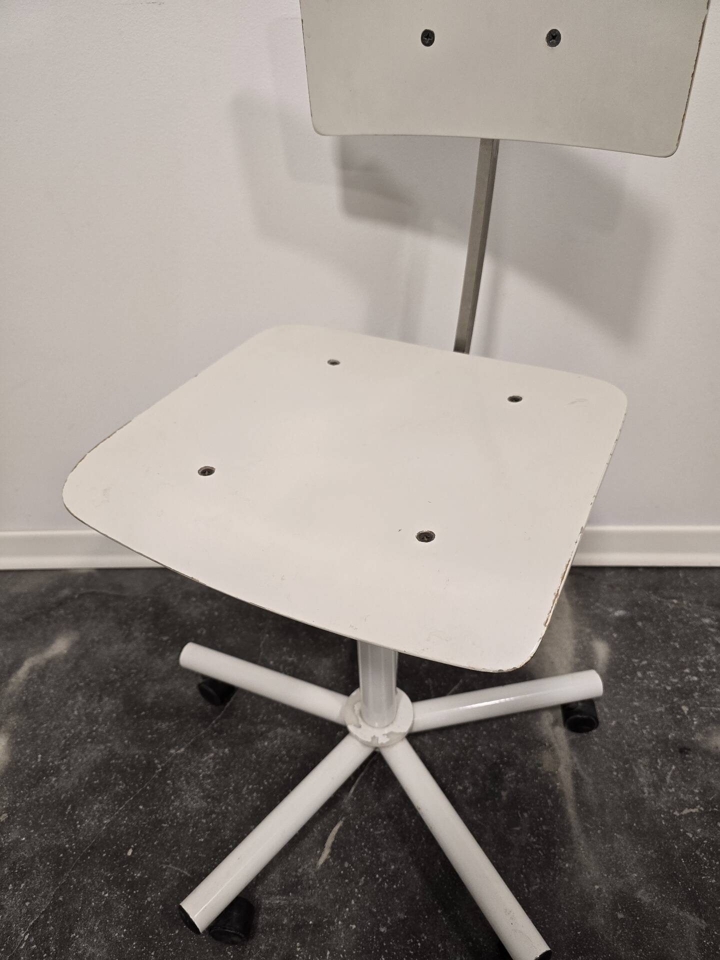 1980s Vintage Industrial Swivel Chair with Adjustable Backrest and Cas