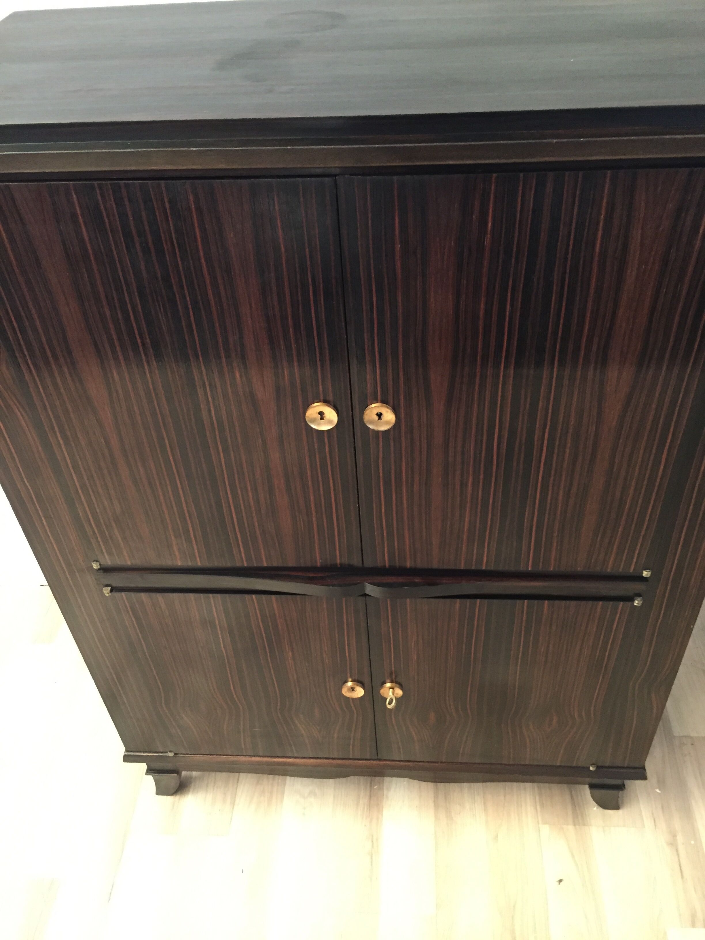 Cabinet Art Deco in macassar