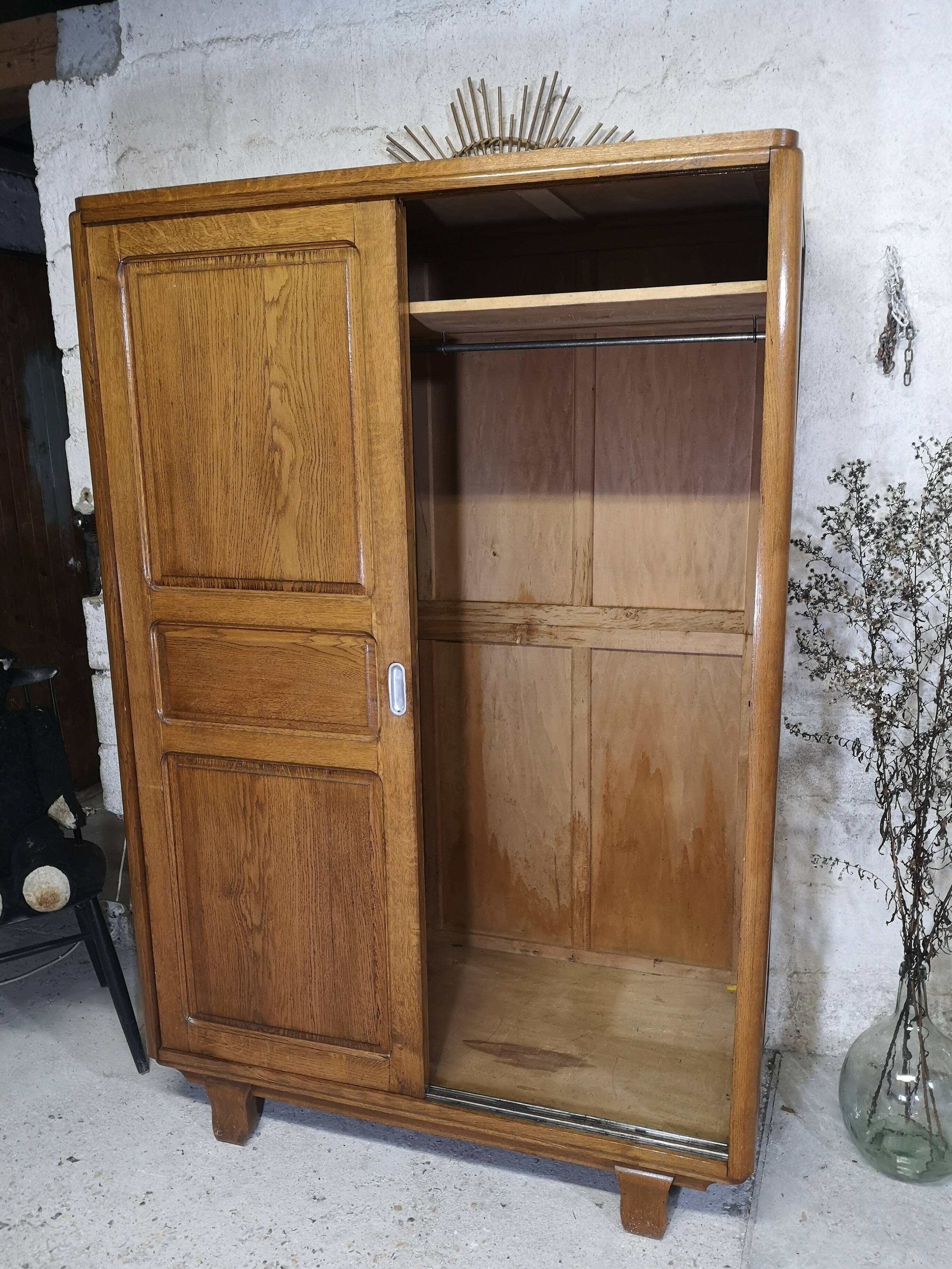 Parisian wardrobe 40/50 old oak patina