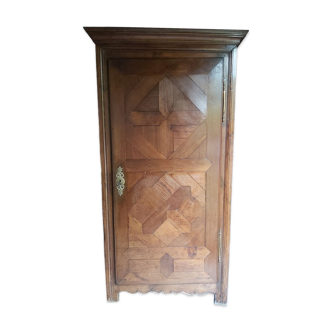 Armoire/ bonnetière fin XIXeme siècle