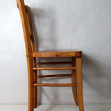 Chaise en bois vintage