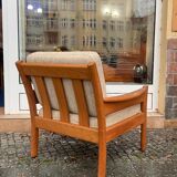 Danish armchair of the 60s in wood and wool of the brand Dyrlund