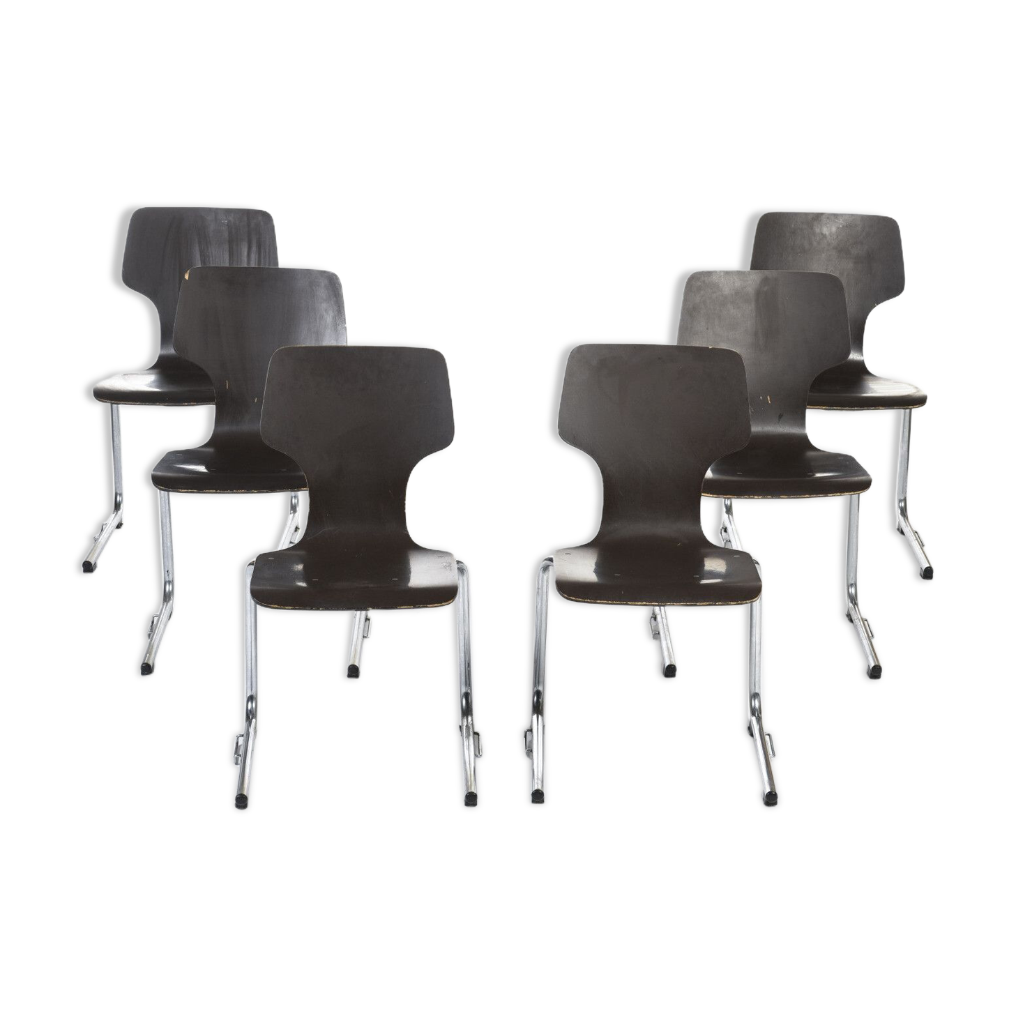 Serie of 6 vintage stackable chairs Pagholz