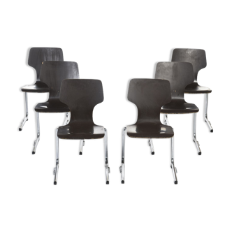 Serie de 6 chaises empilables  vintage Pagholz