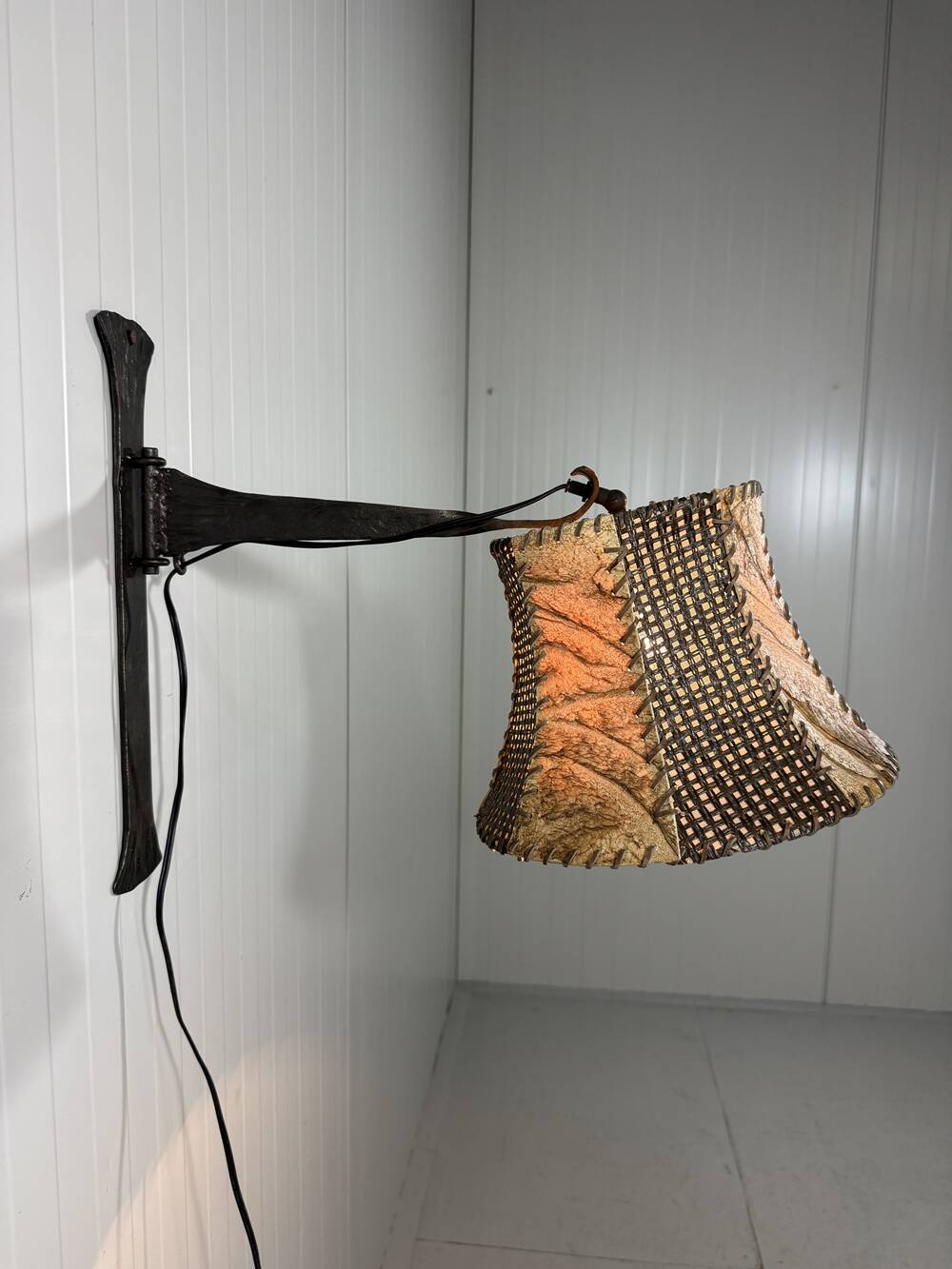 Brutalist wrought iron wall lamp 1970’s
