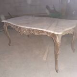 Table basse dessus marbre