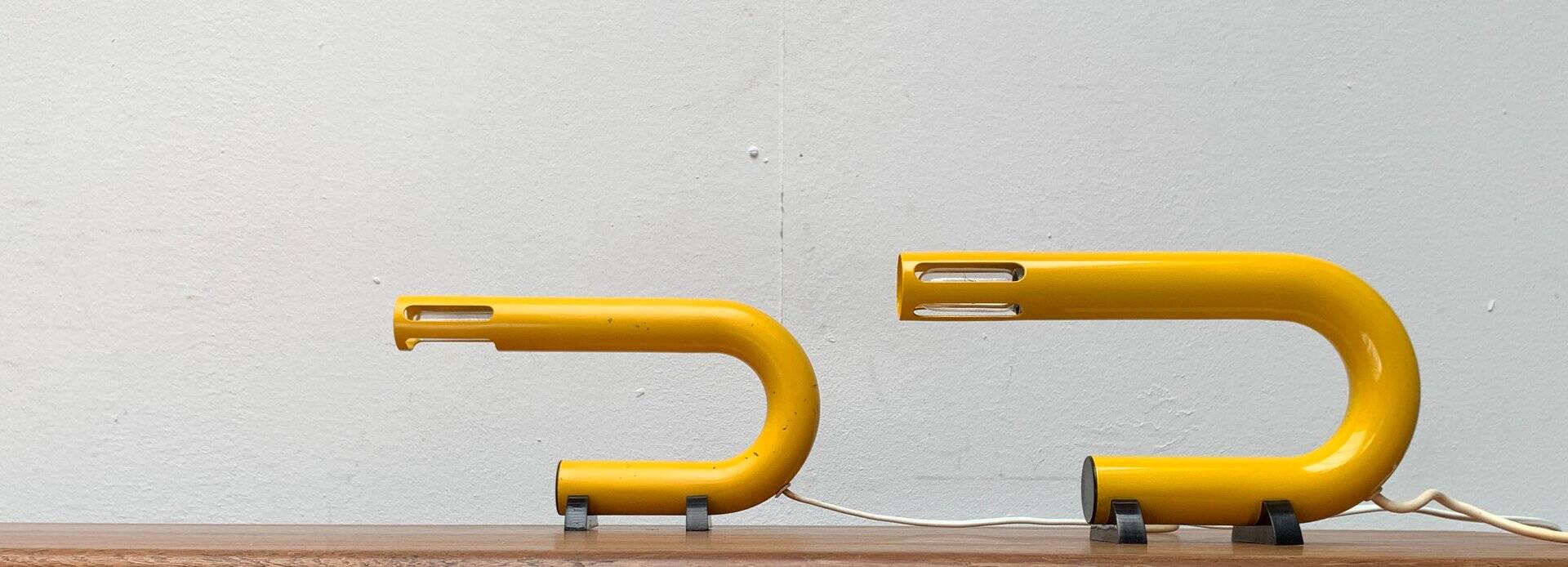 Lampes de table modèle C 452 de l'ère spatiale postmoderne italienne du milieu du siècle, 1960, lot de 2