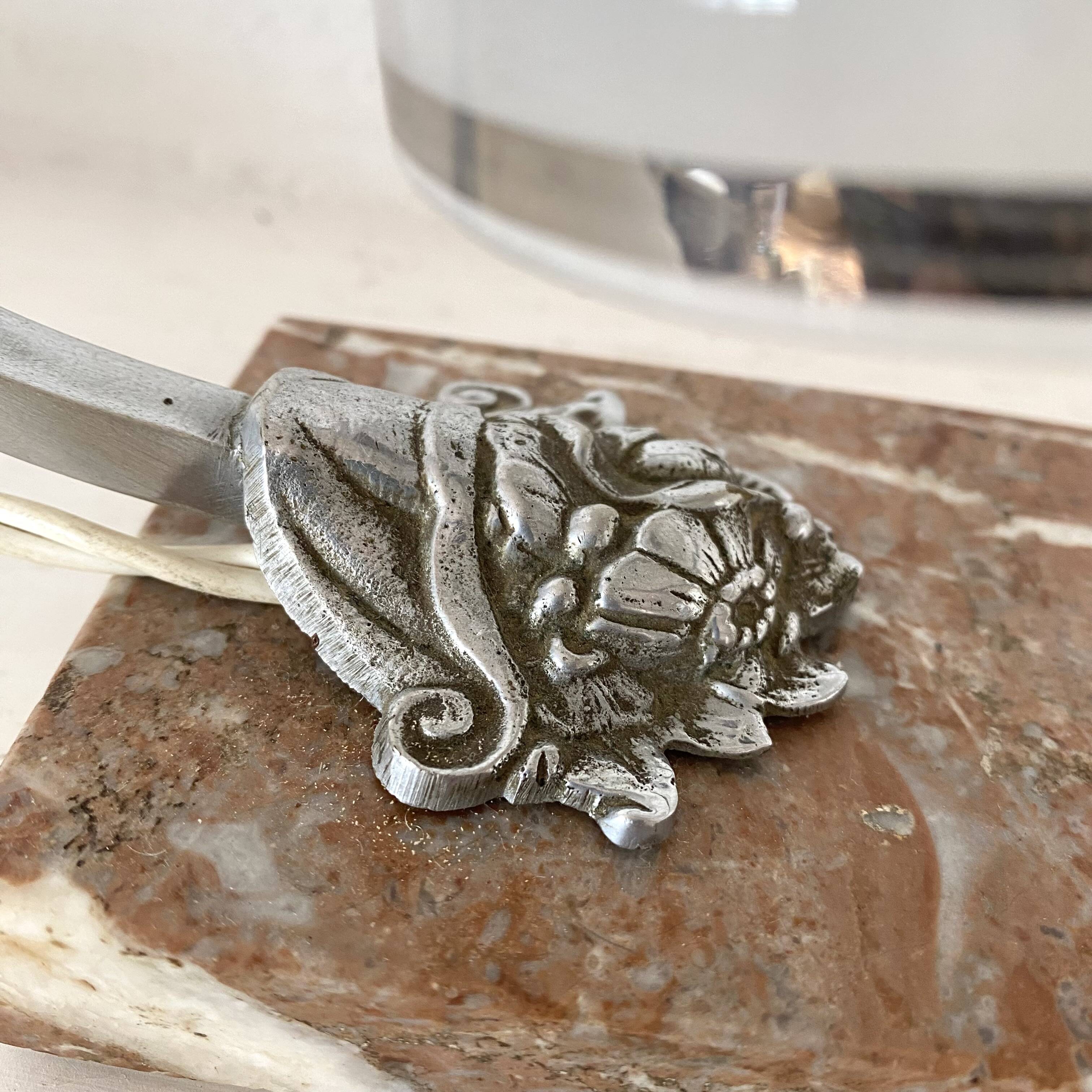 Art deco night light with marble base