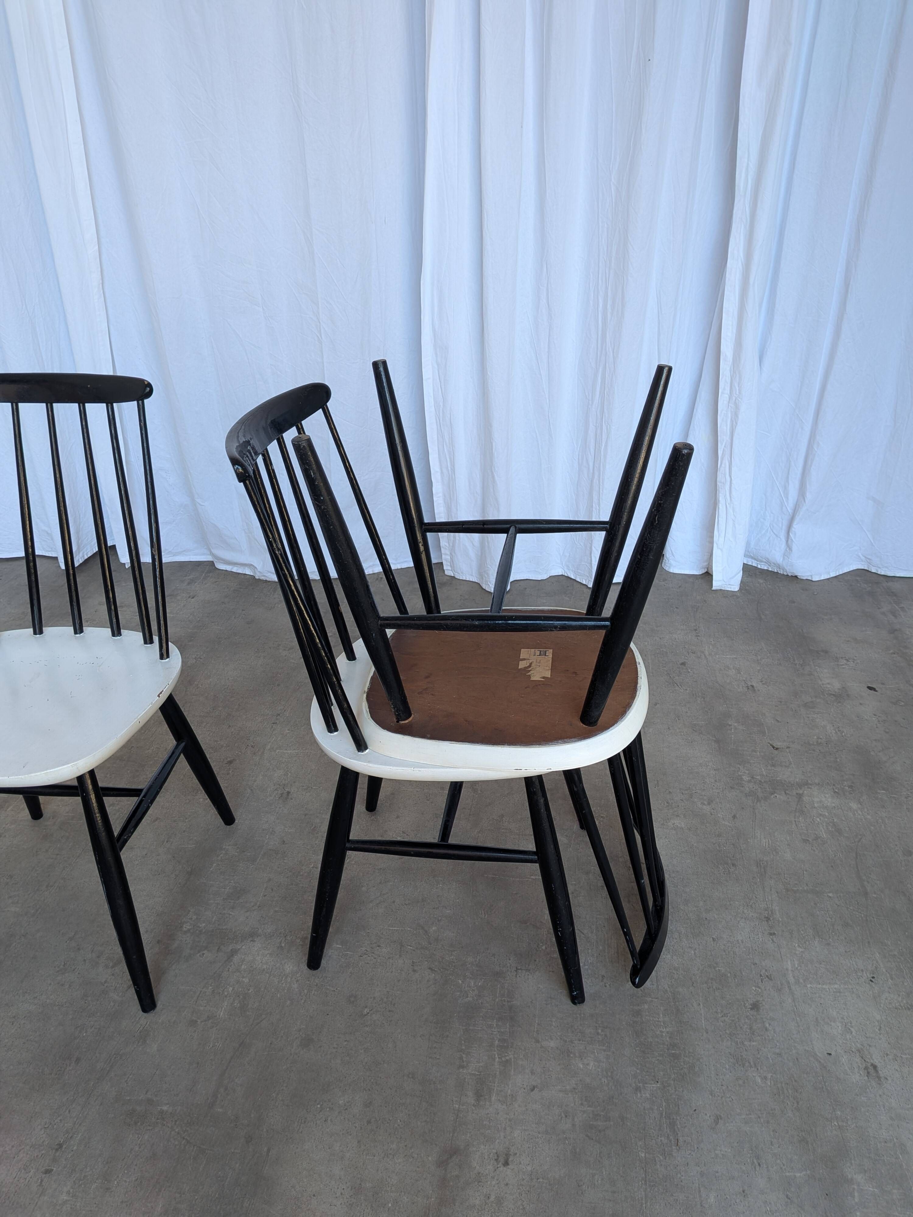 Ensemble de 3 chaises de salle à manger vintage noir et blanc, style Ilmari Tapiovaara, scandinave.