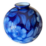 Camille Tharaud ball vase - Height 18 cm - Water lily decoration