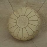 Moroccan pouf in cream leather
