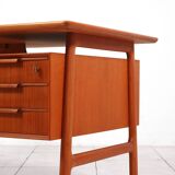 Teak writing desk „No. 75“ by Gunni Omann for Omann Jun Møbelfabrik