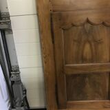 Porte en noyer