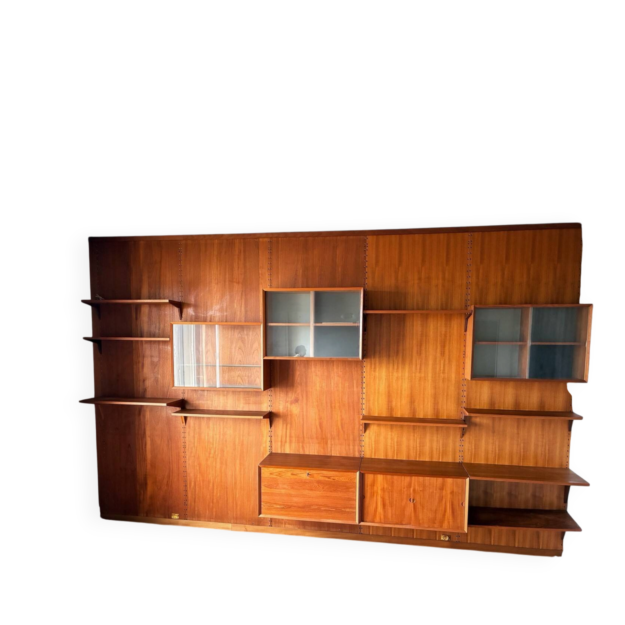 Danish teak shelf and structure by Poul Cadovius