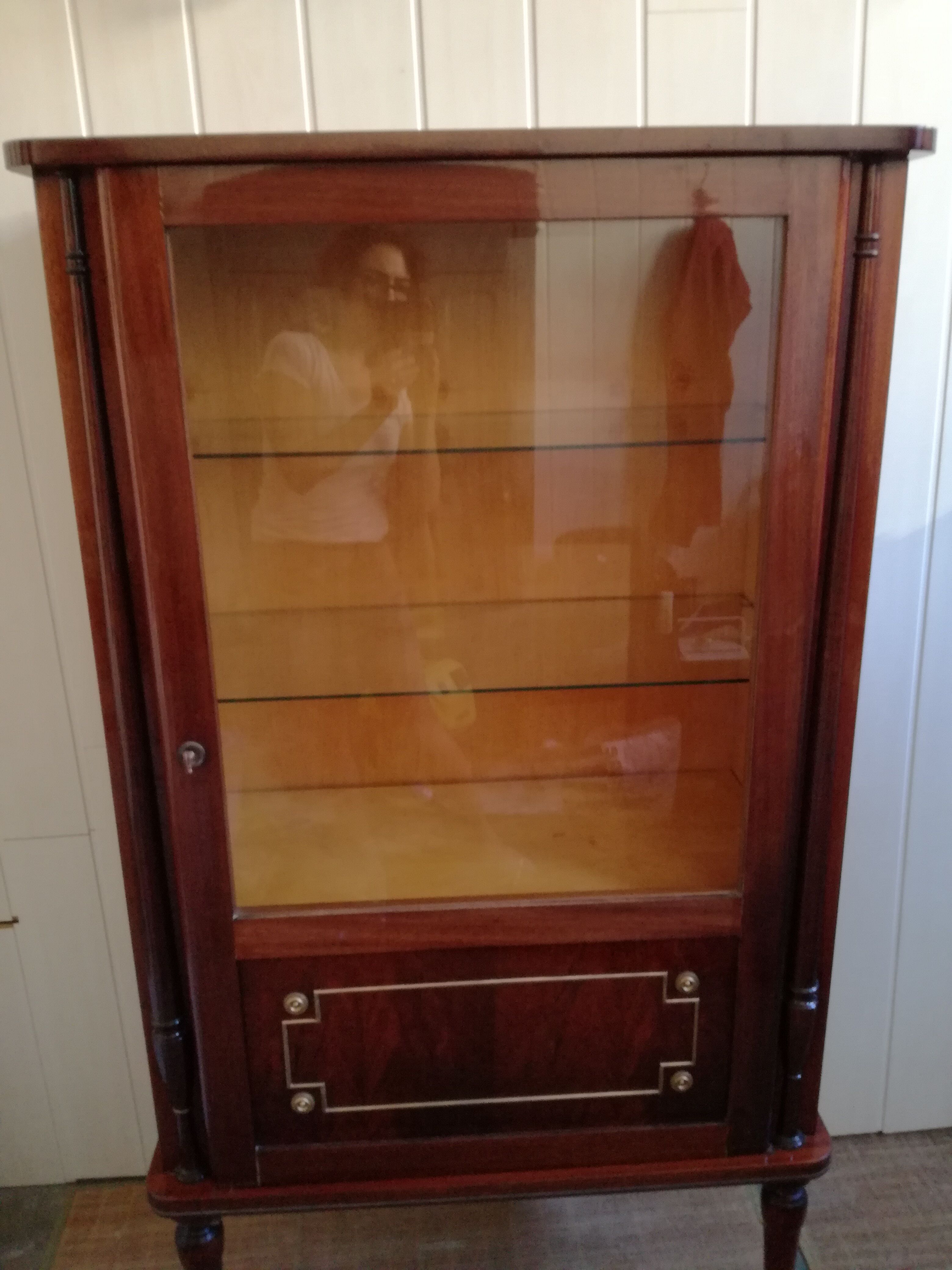 Showcase Louis XVI style mahogany