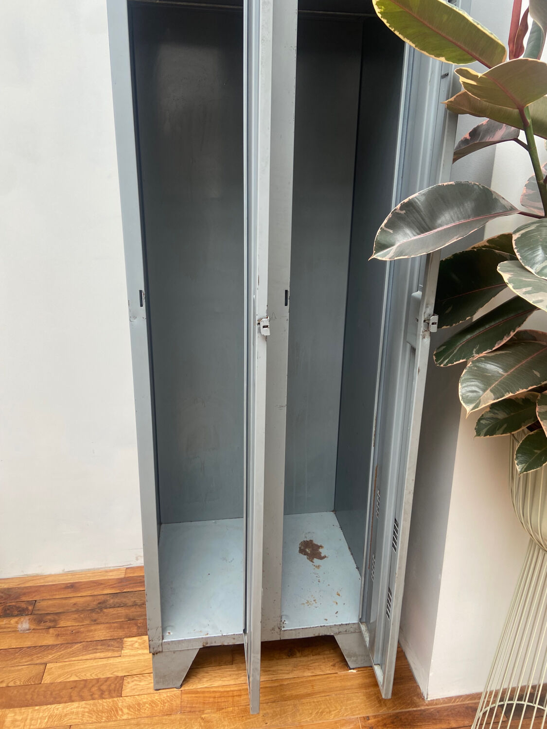 Vestiaire Acial La Poste