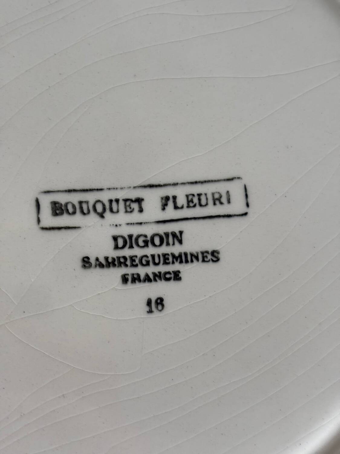 Digoin Sarreguemines plates
