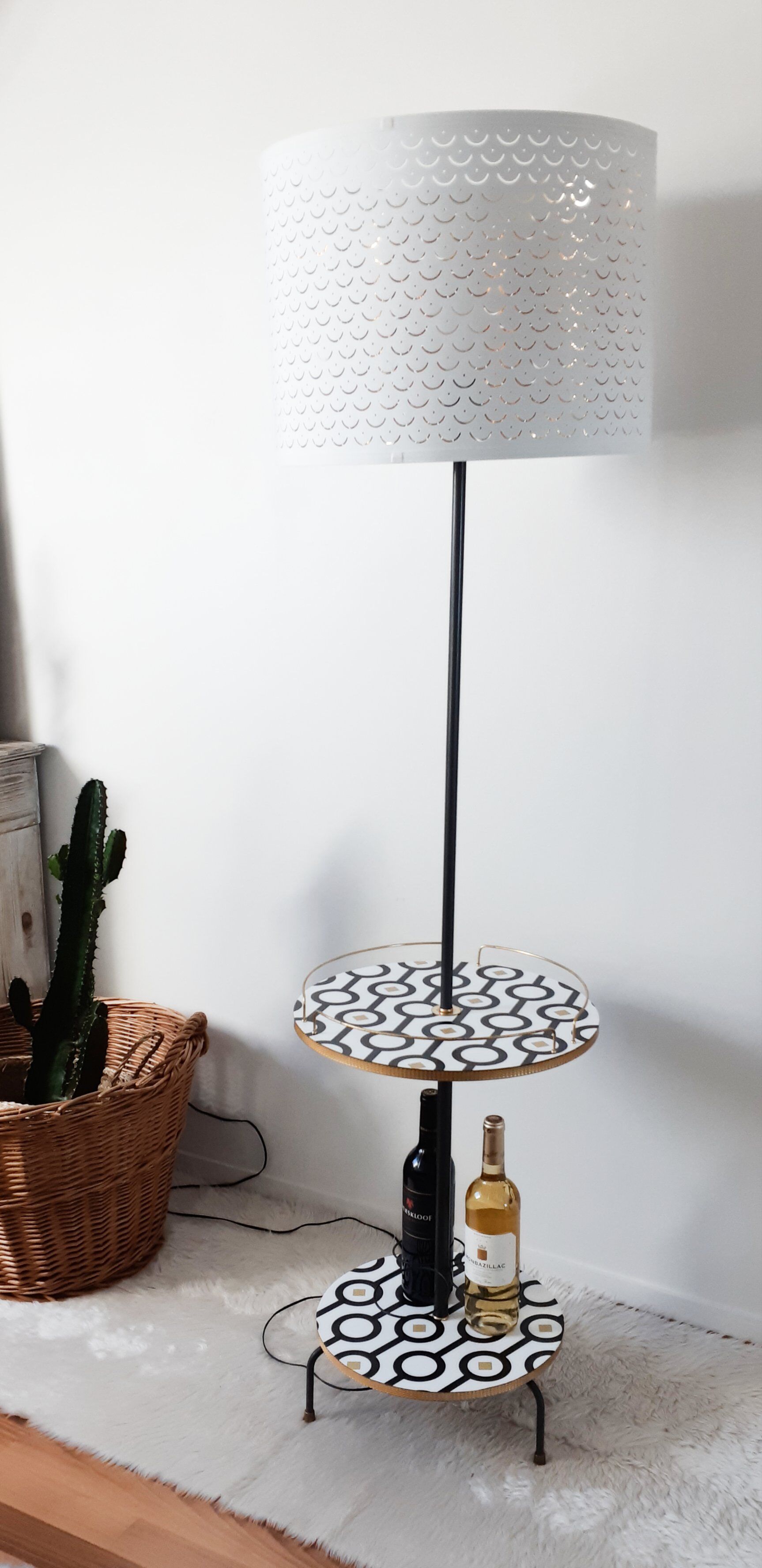 Lampadaire vintage tripode relooké