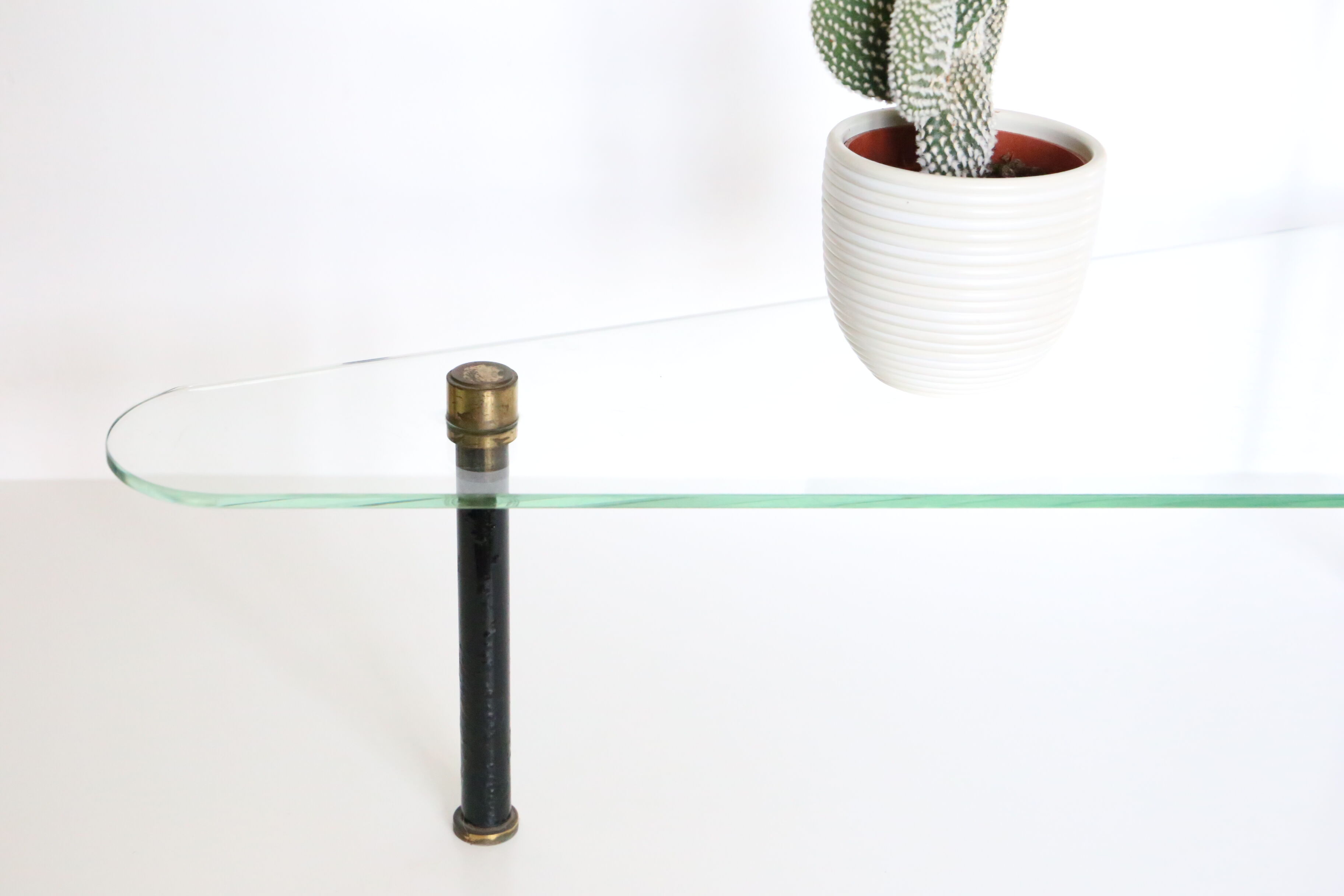 Glass coffee table, display, Dakora Nantes, 1950