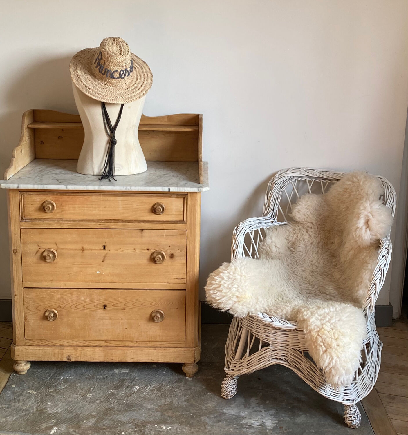 English chest of drawers