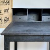 Stepped draftsman's office