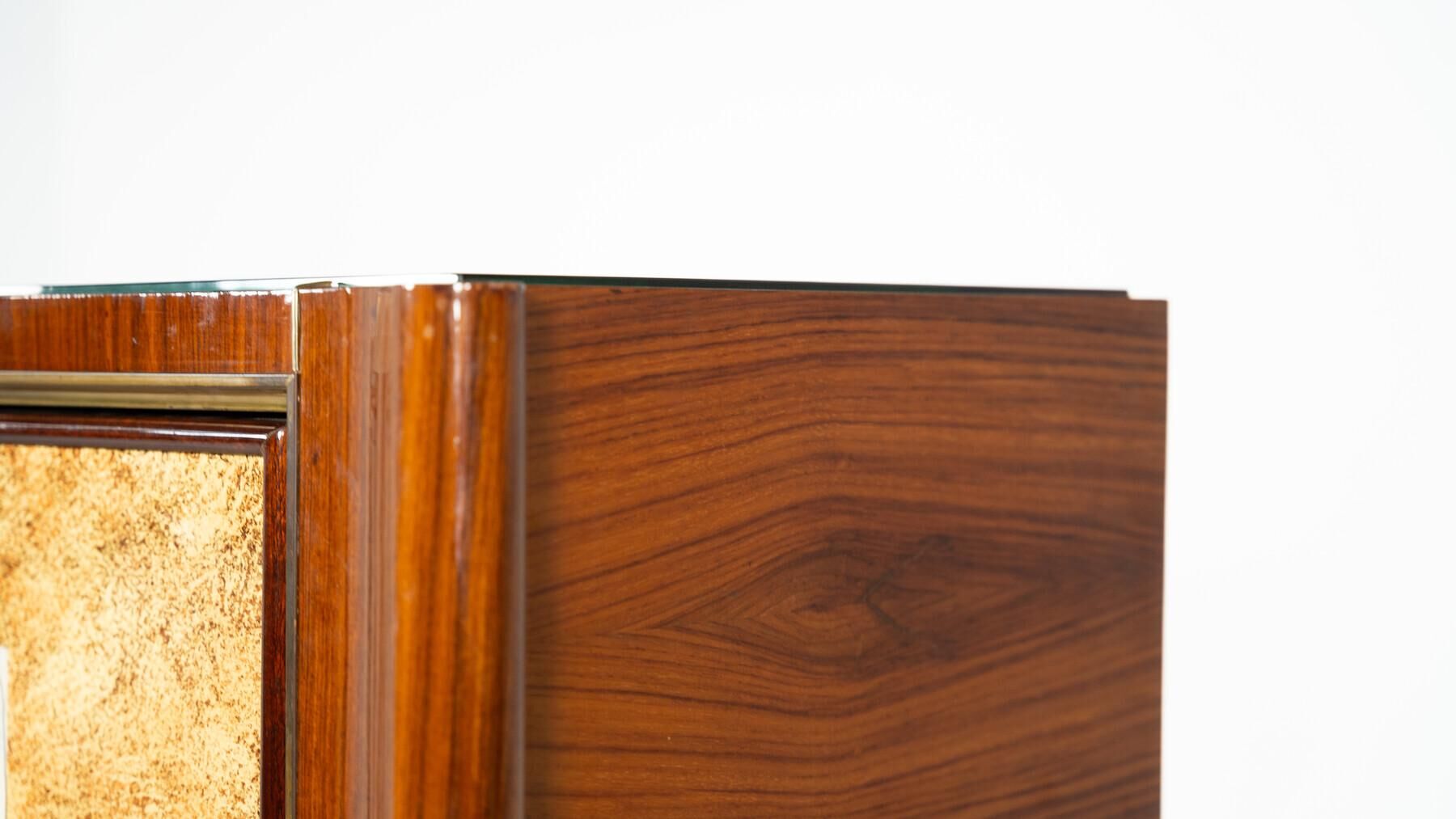 Mid-century modern bar cabinet by Paolo Buffa, 1950s.