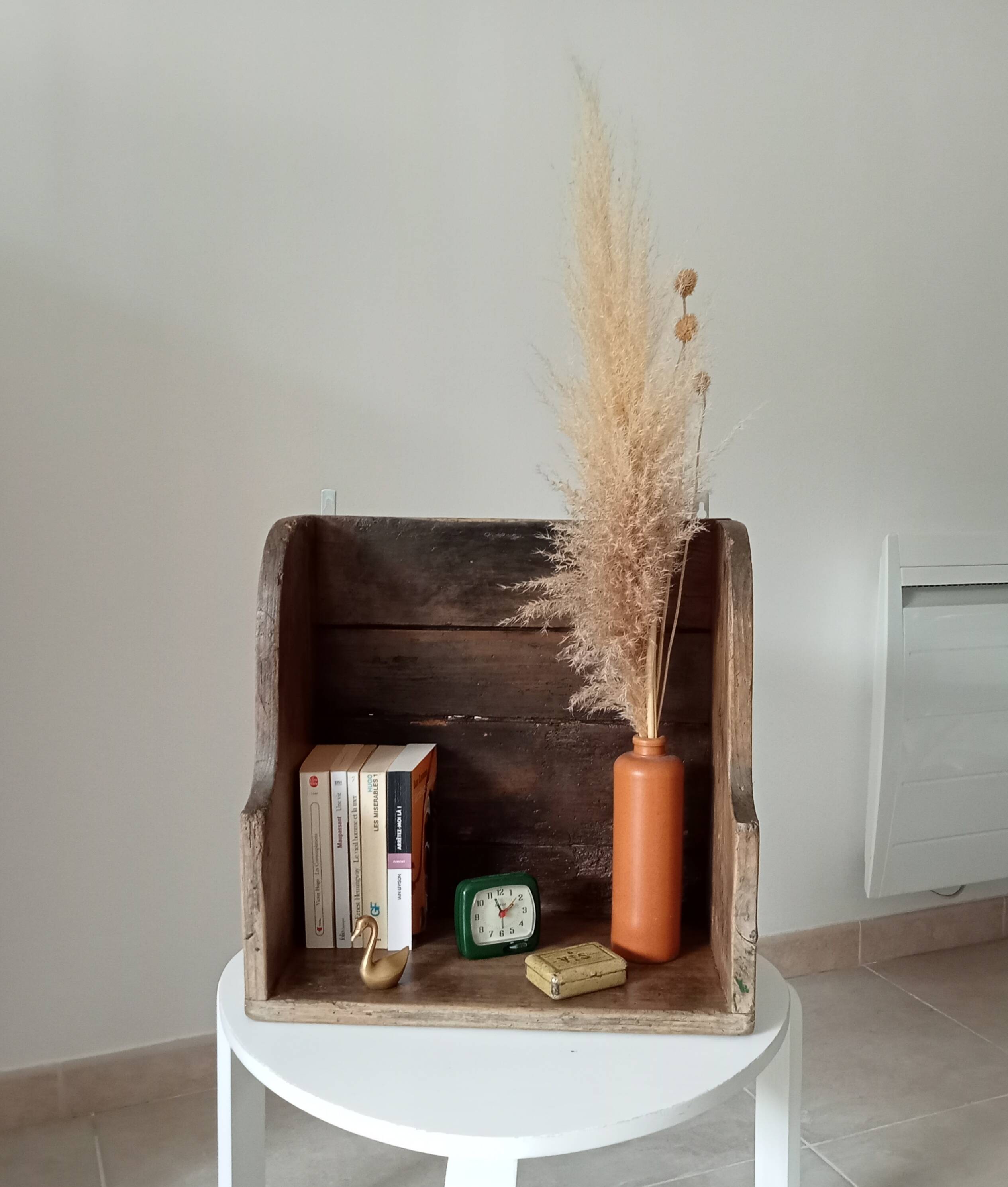 Old wall shelf Triolot