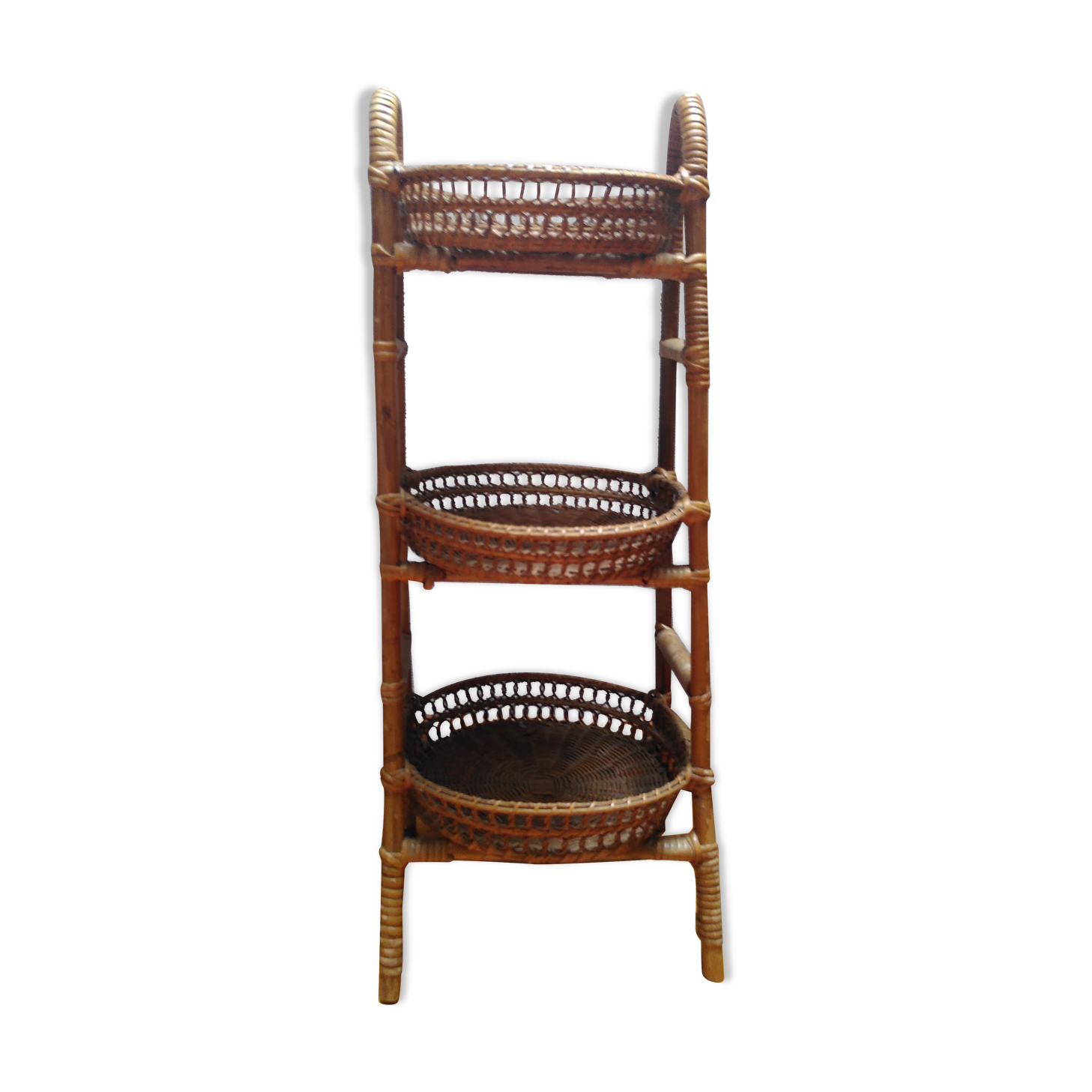 Vegetable shelf / pocket tray