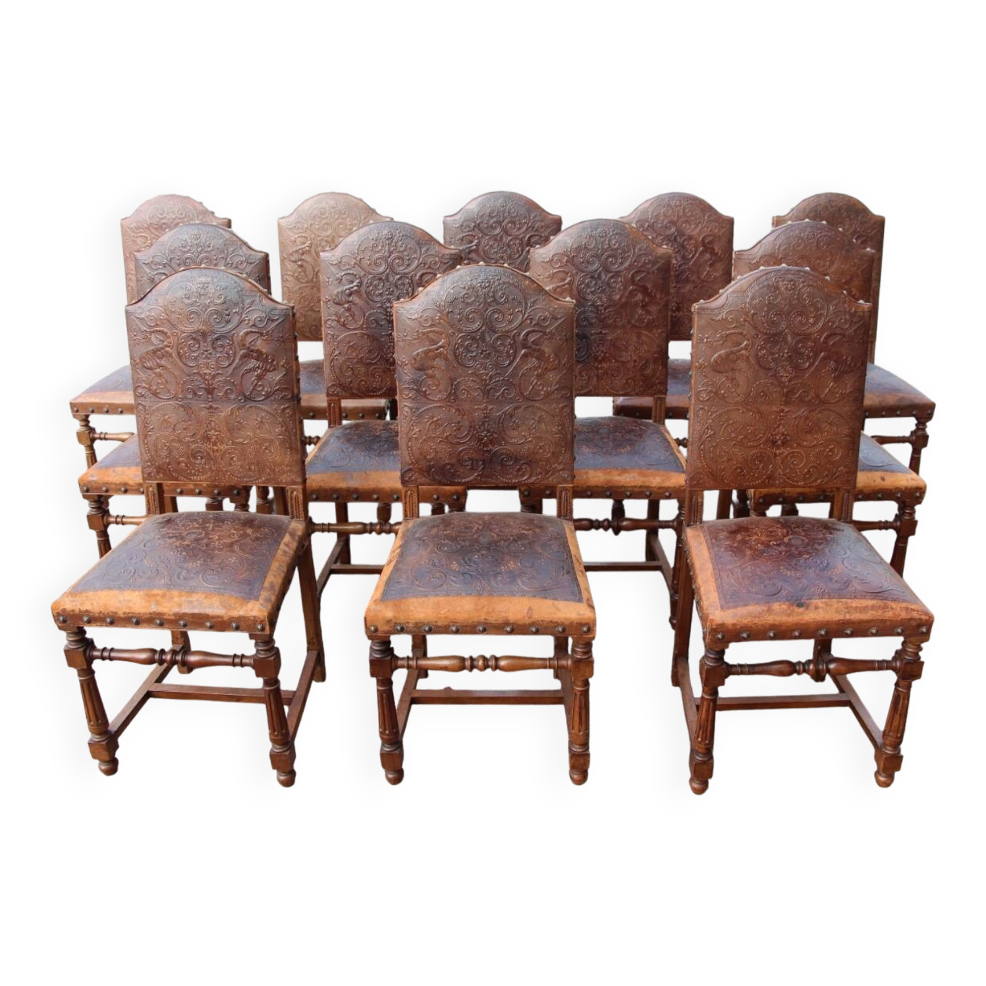 set of twelve Cordoba leather chairs from the 19th century