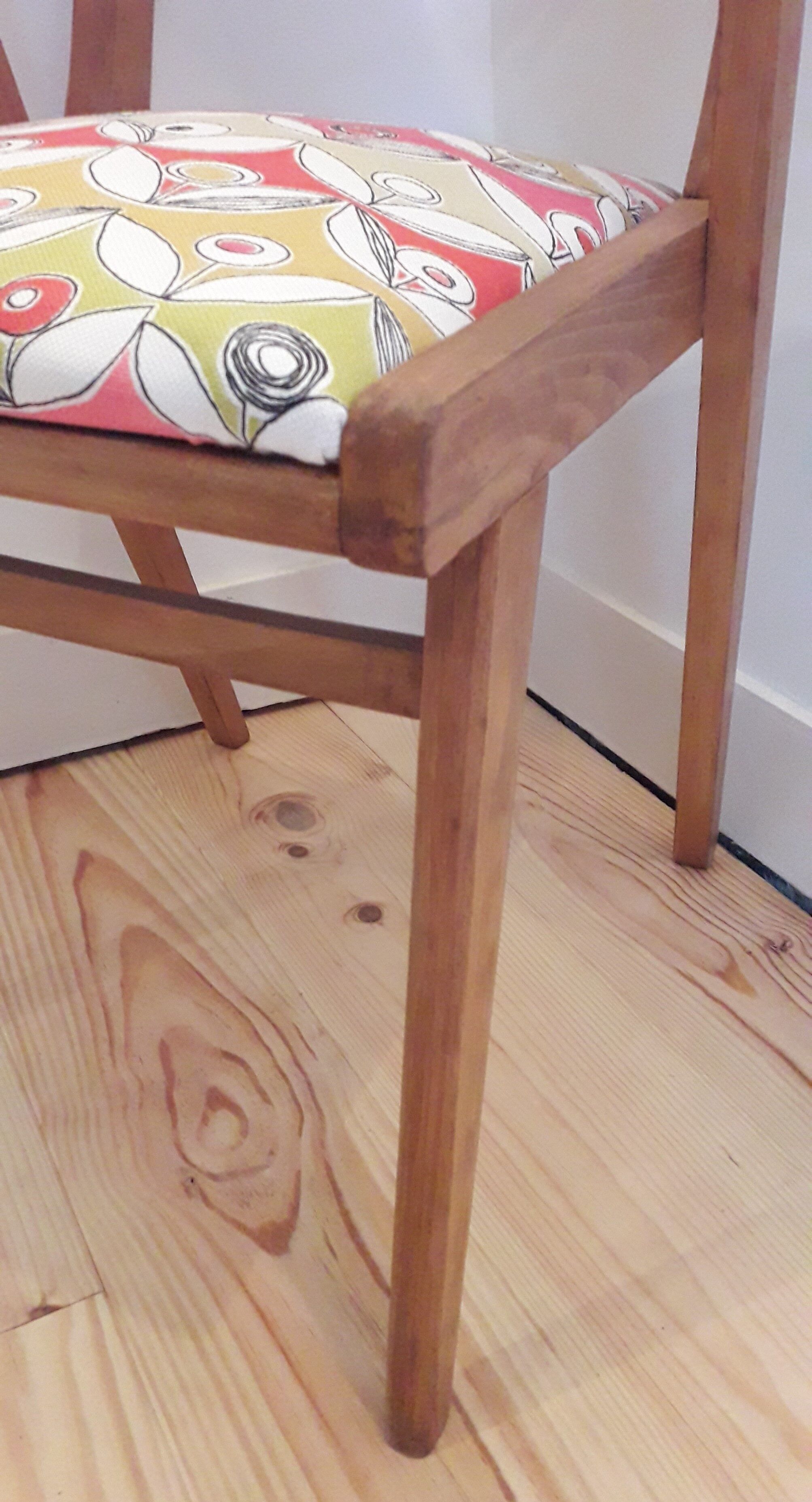 Armchair feet compass 60s
