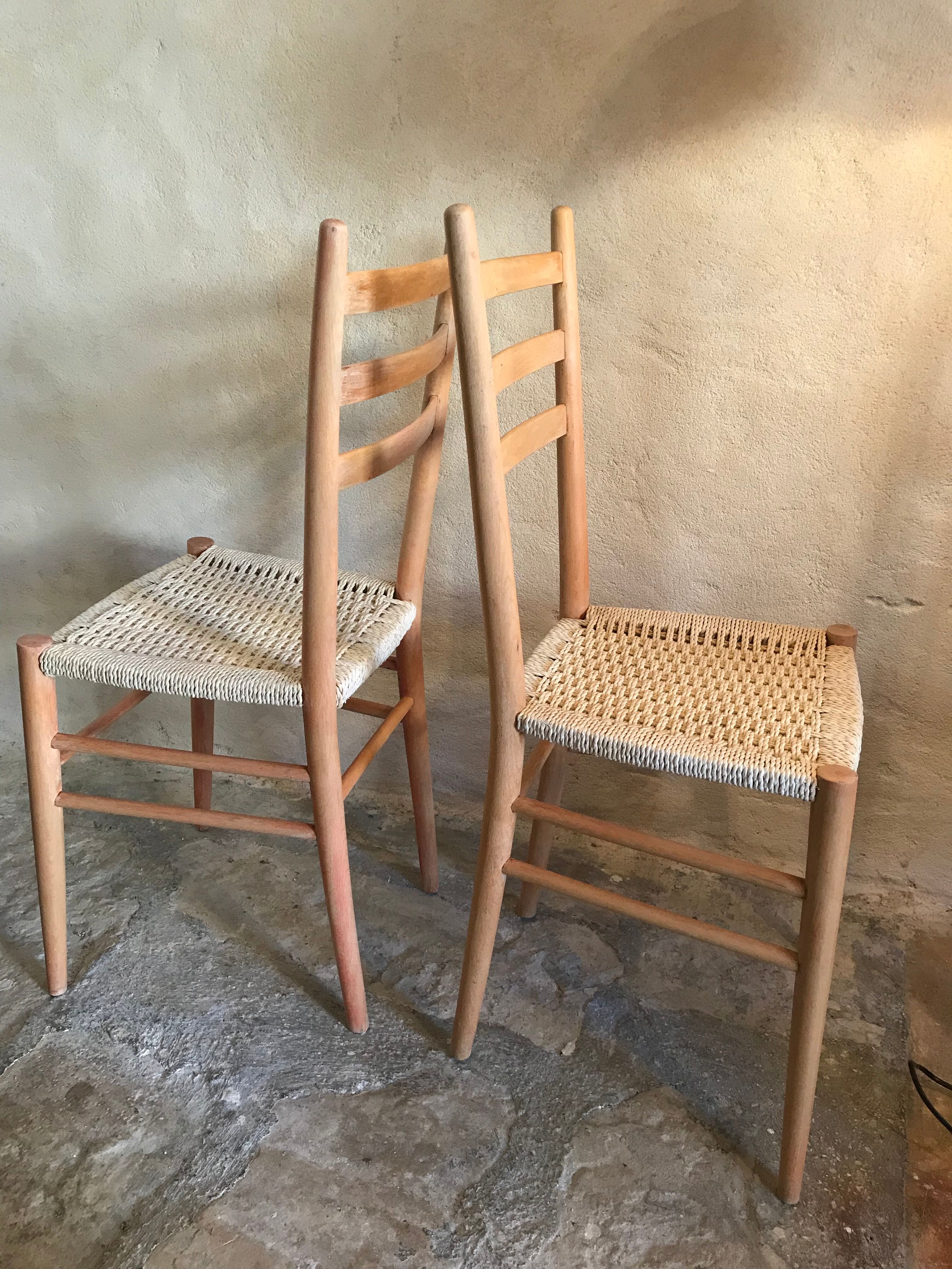 Pair of vintage chairs 1960-80's in beech braided rope