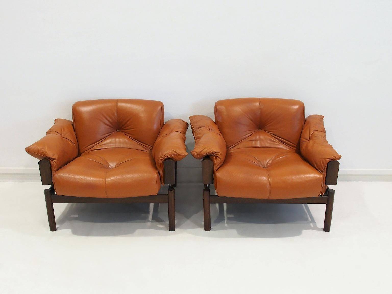 Ensemble de fauteuils MP-13 de Percival Lafer en cuir cognac
