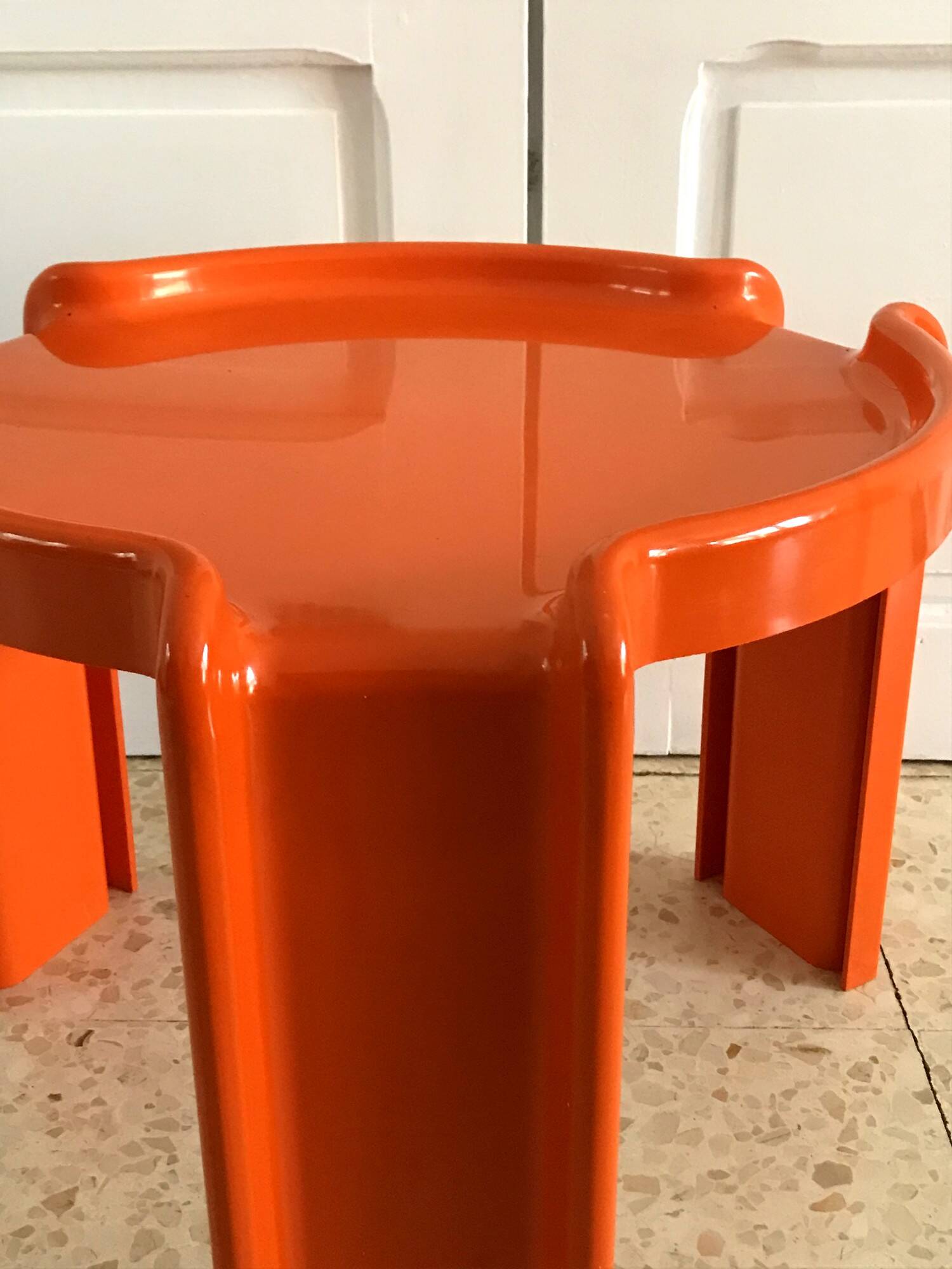 Nesting coffee tables by Giotto Stoppino for Kartell vintage 1970