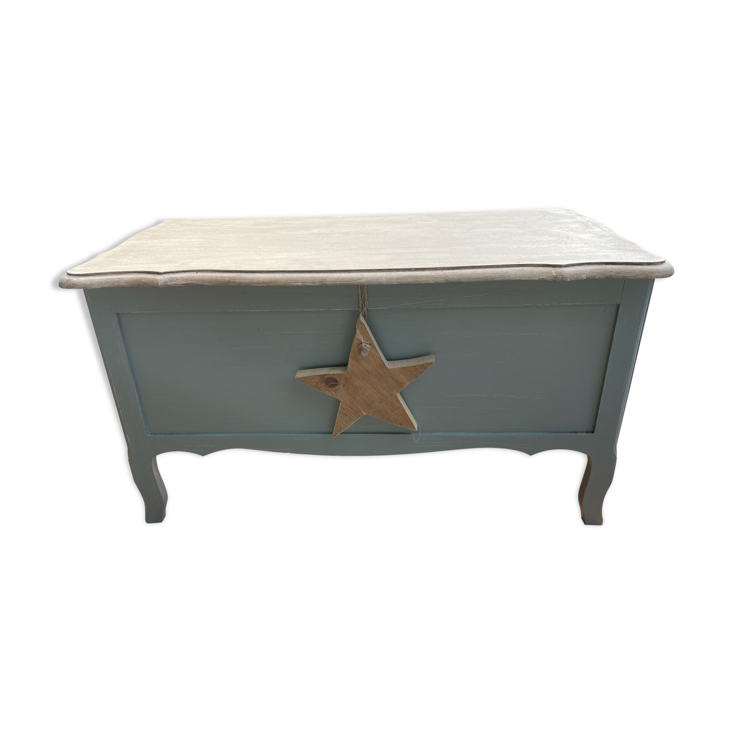 Children's toy chest