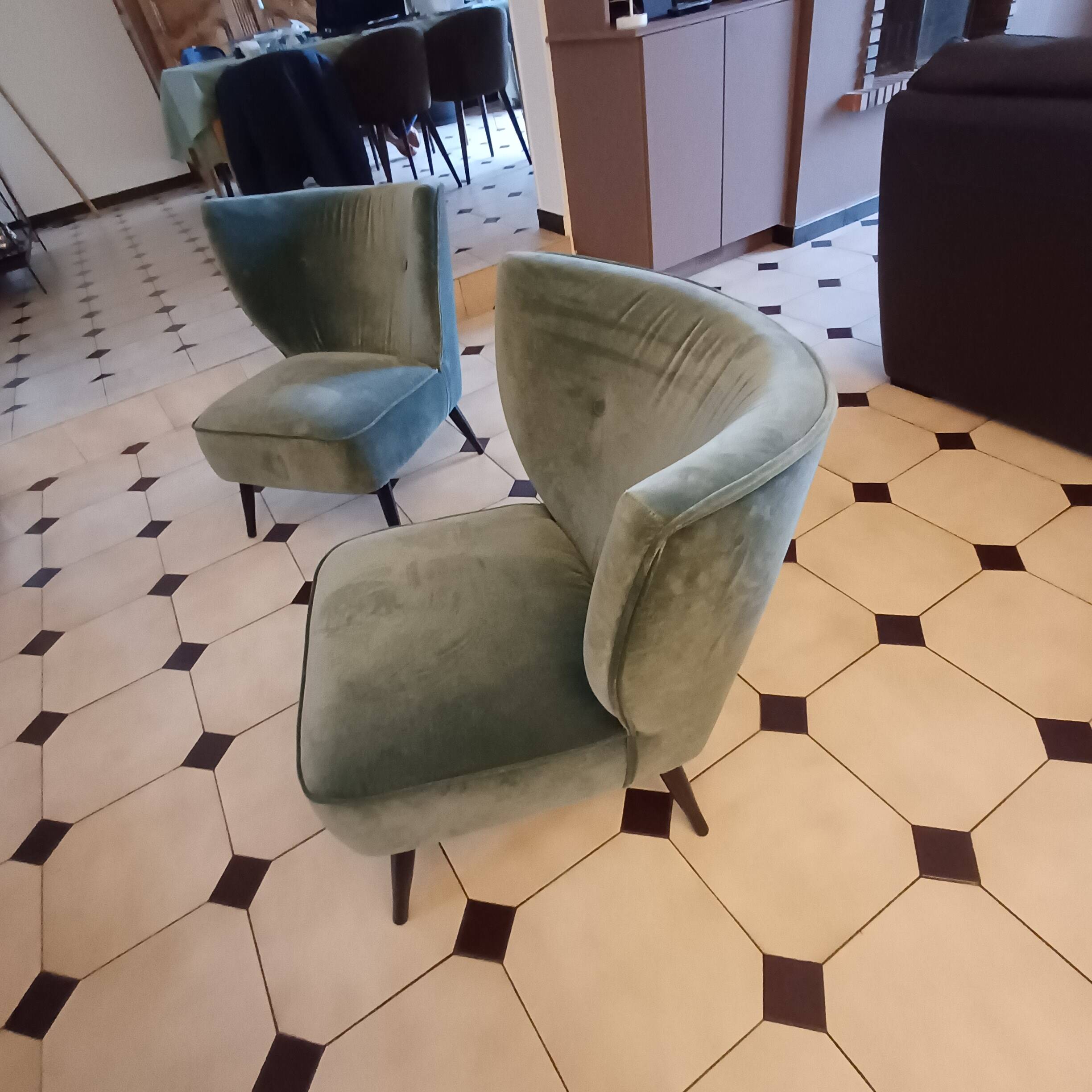 AMPM armchairs, Franck model