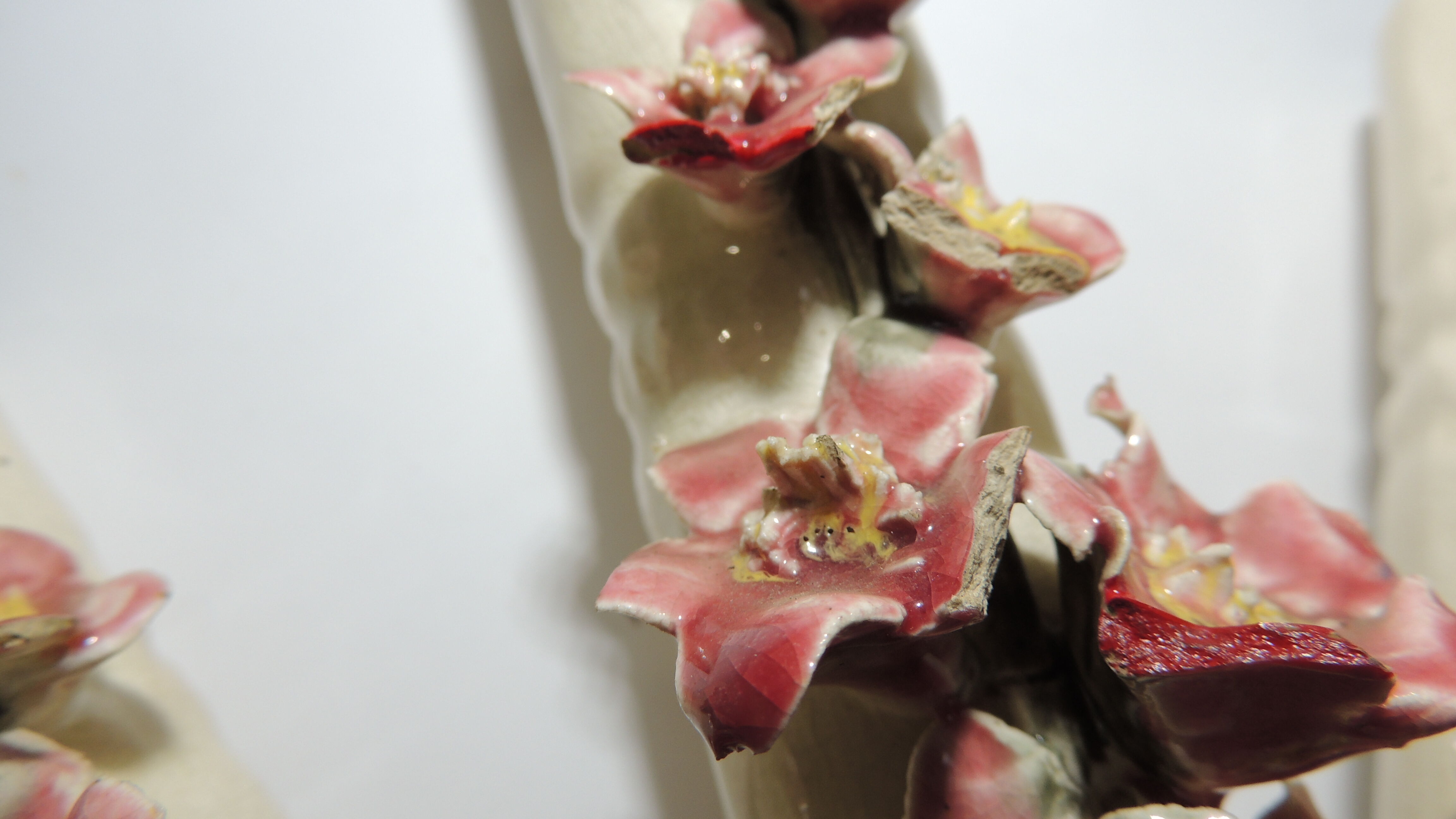 Old ceramic bouquet maker from the 1930s - Vintage Victorian French Majolica