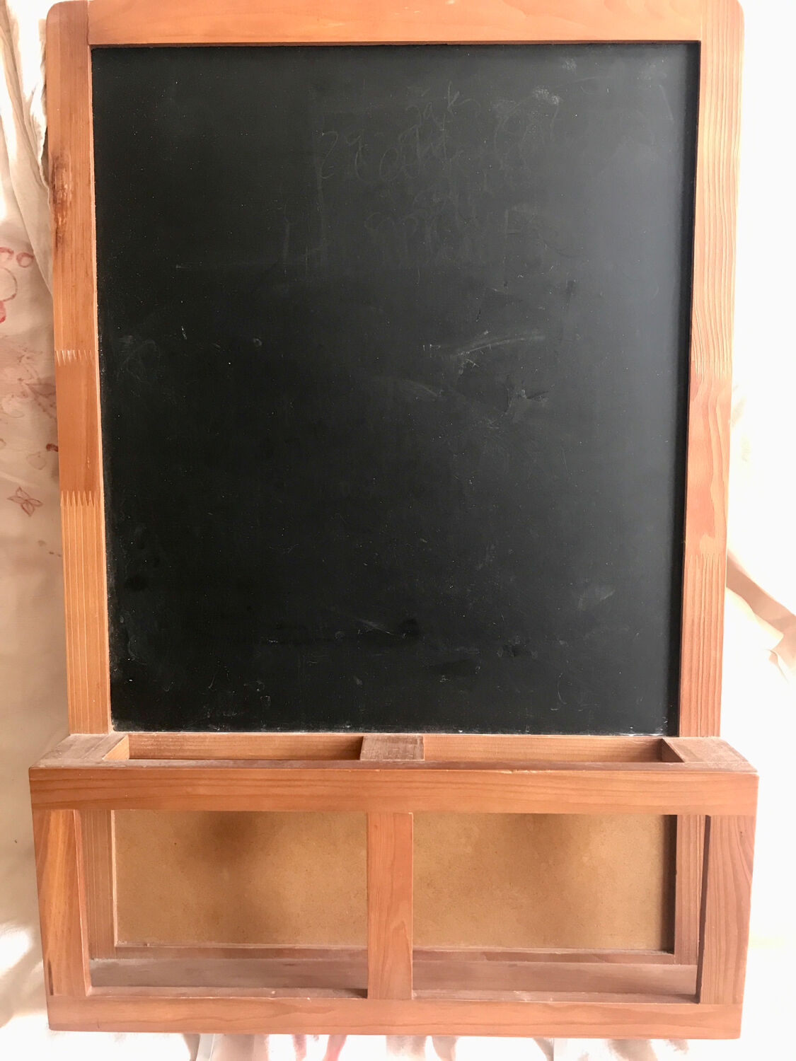 Magnetic blackboard with storage