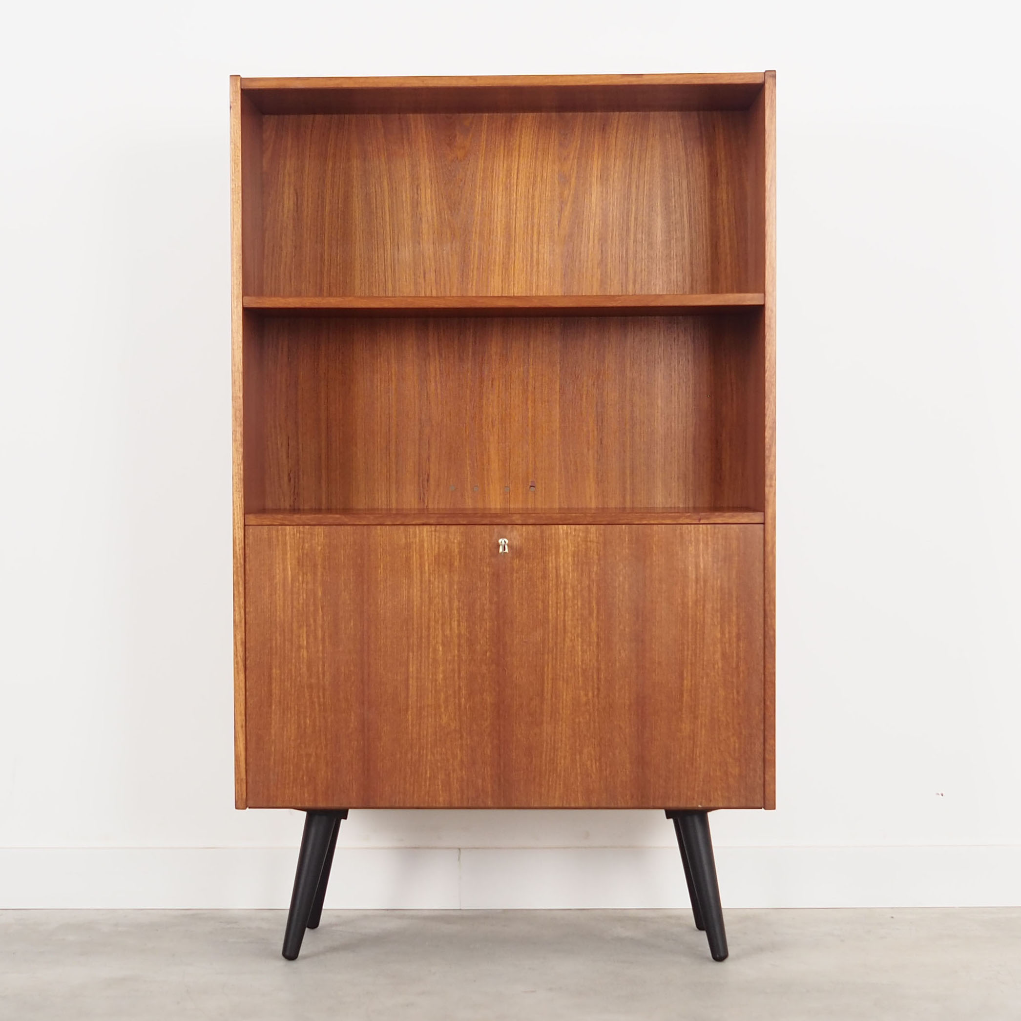 Teak bookcase, Danish design, 1970s, production: Denmark