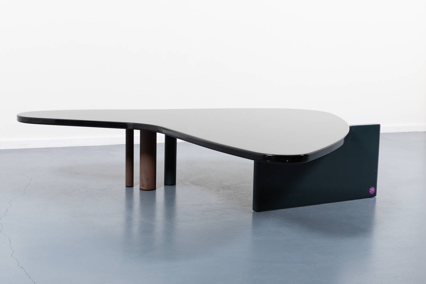 Postmodern Sculptural Coffee Table by Maurizio Salvato for Saporiti