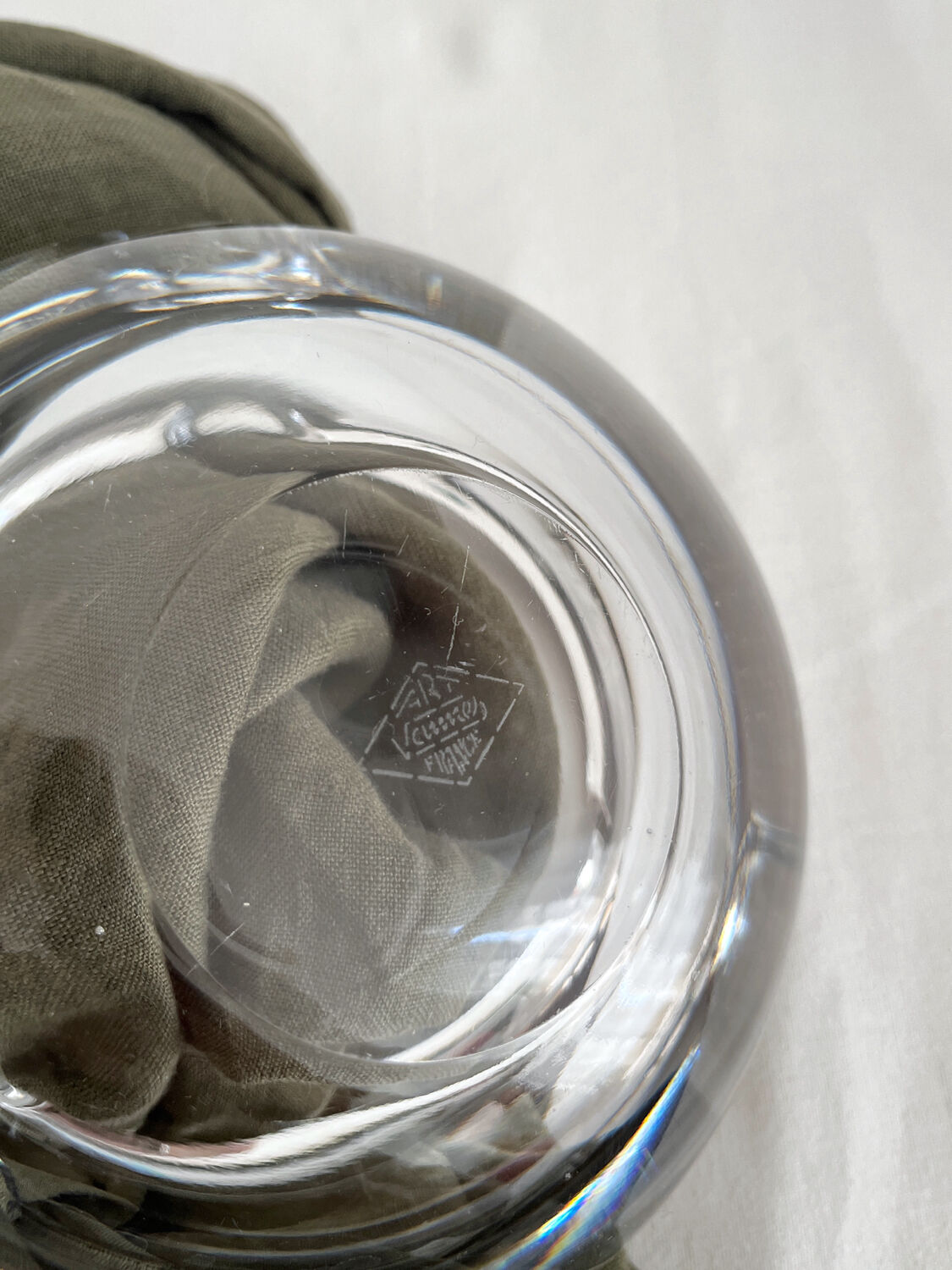 Vintage Vannes crystal round ashtray