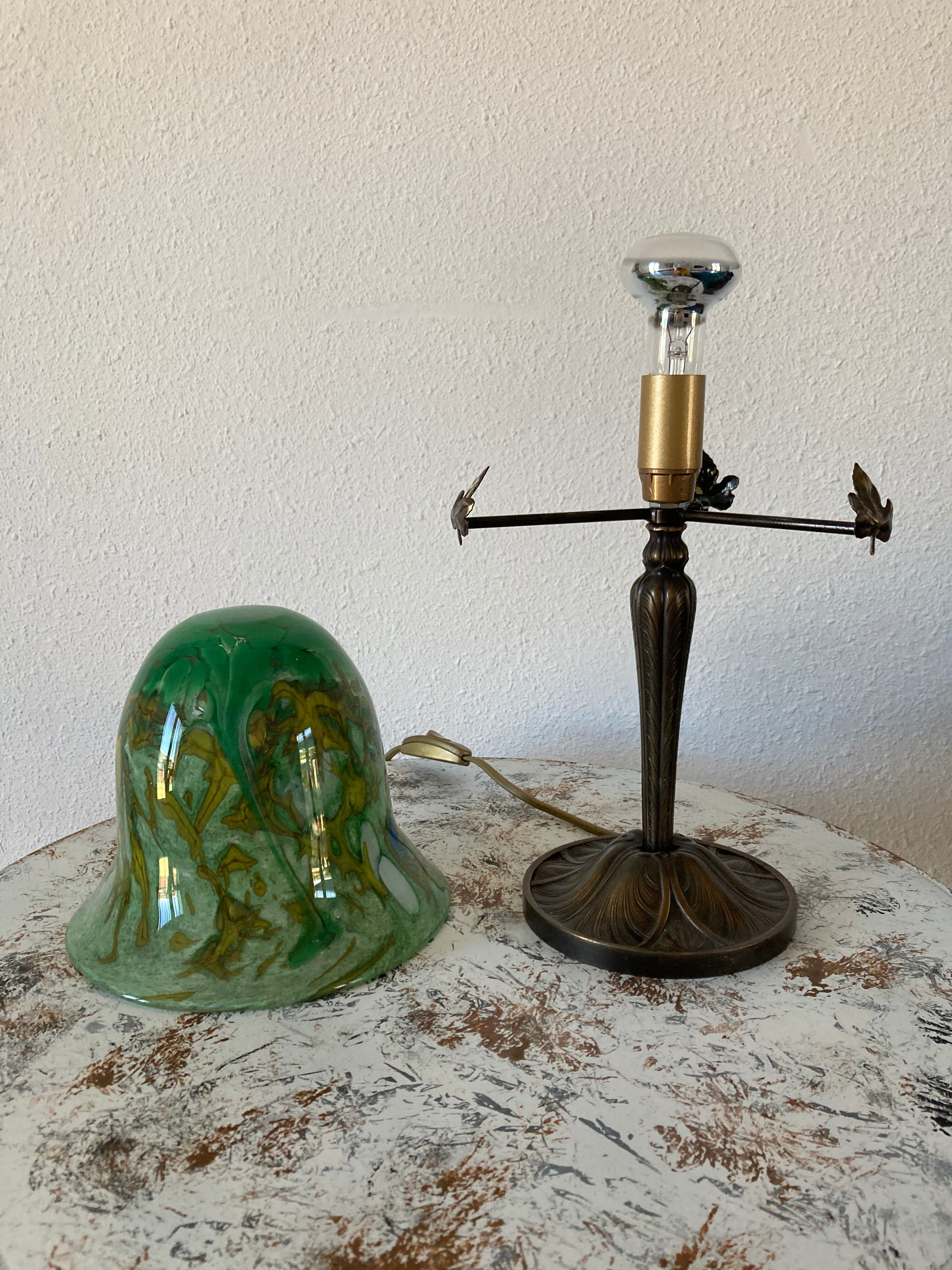Lampe art nouveau en verre soufflé