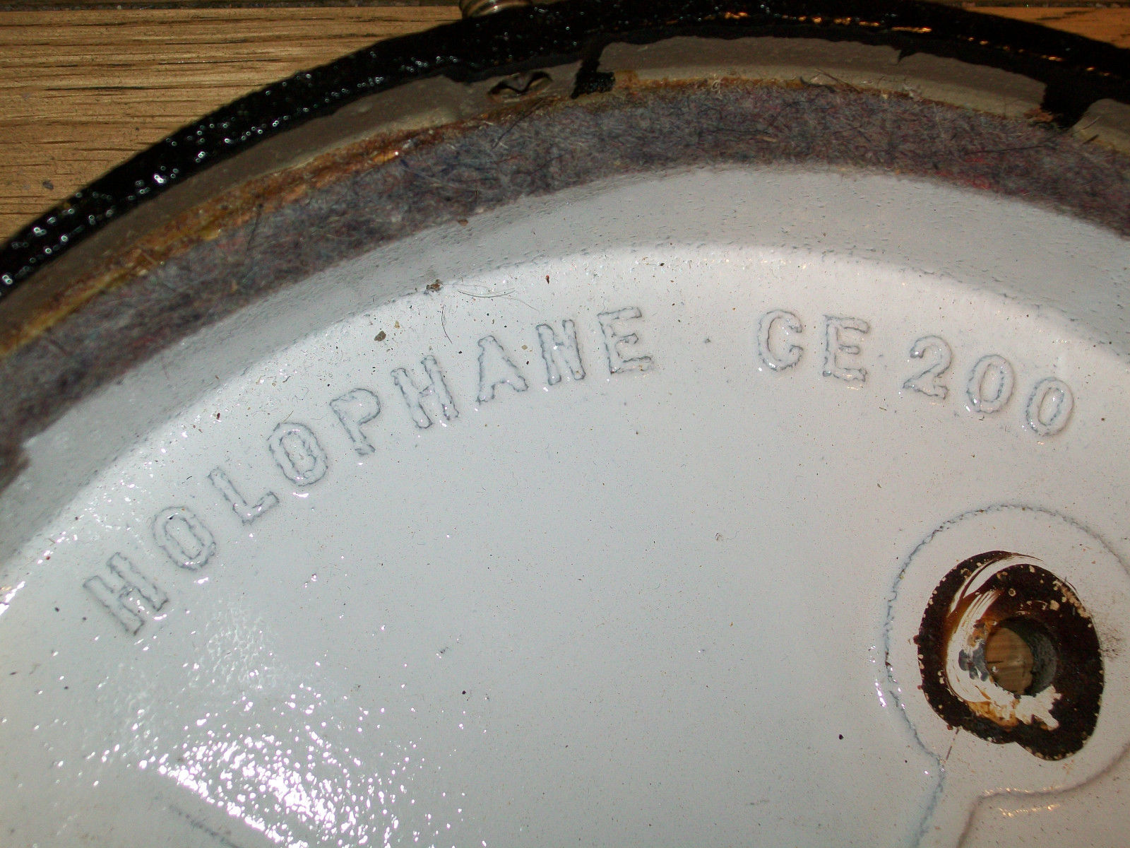Old Ge 200 Holophane industrial lamp