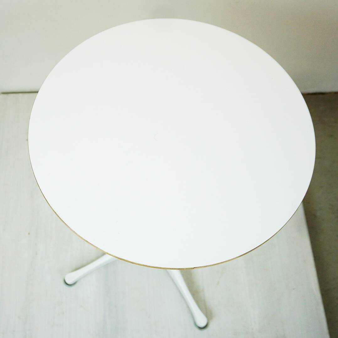 White George Nelson Pedestal Coffee Side Table for Herman Miller, USA, 1960s