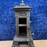 Beautiful cast iron stove, pagoda model, from Varigney in Haute Saône