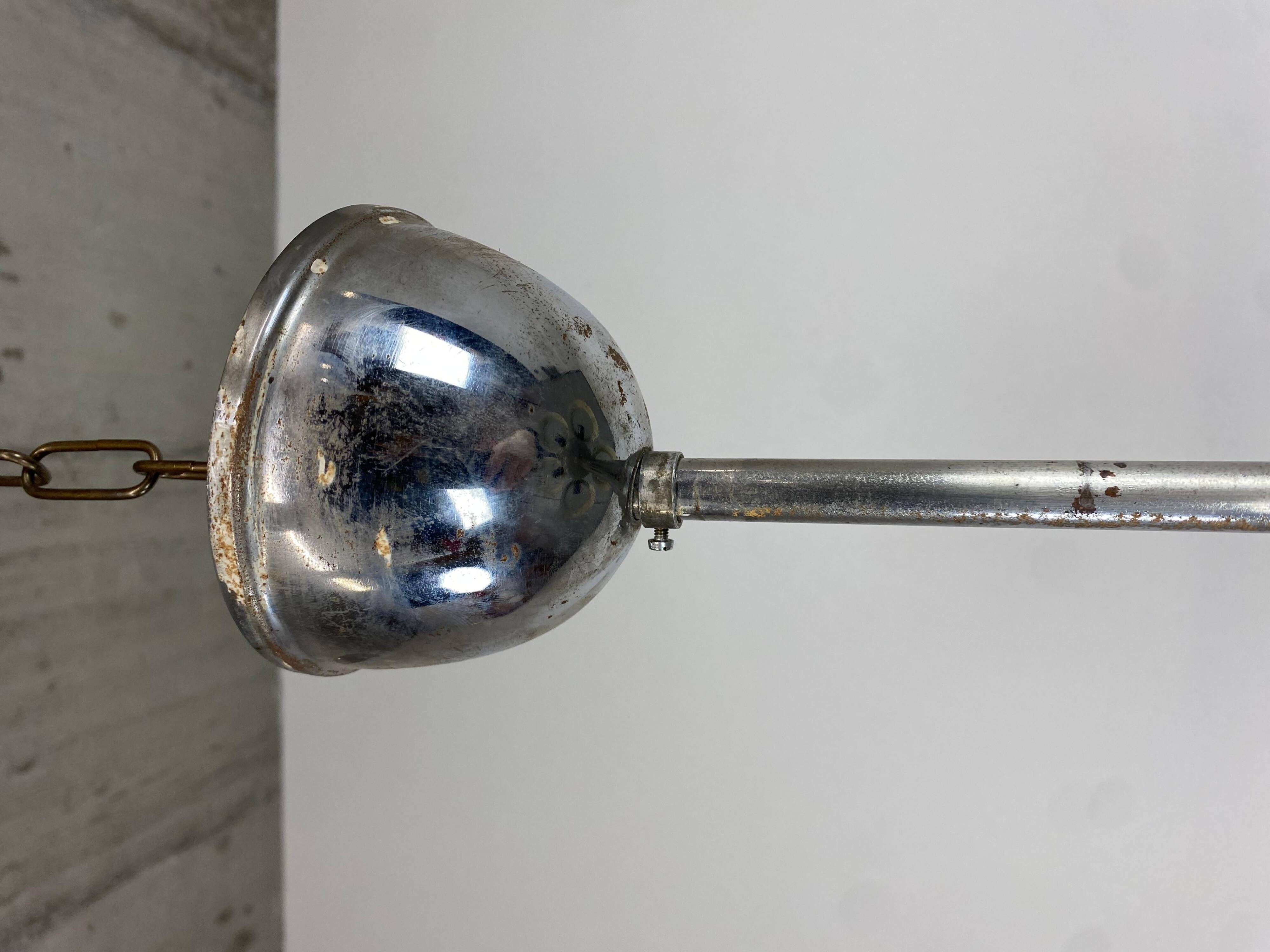 Suspended UFO lamp from the space age