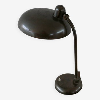 Lampe de table allemande du milieu du siècle Bauhaus attr. vers Kaiser Idell