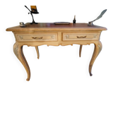 Louis XV painted style desk – Antique invoice (Patrice Burel)