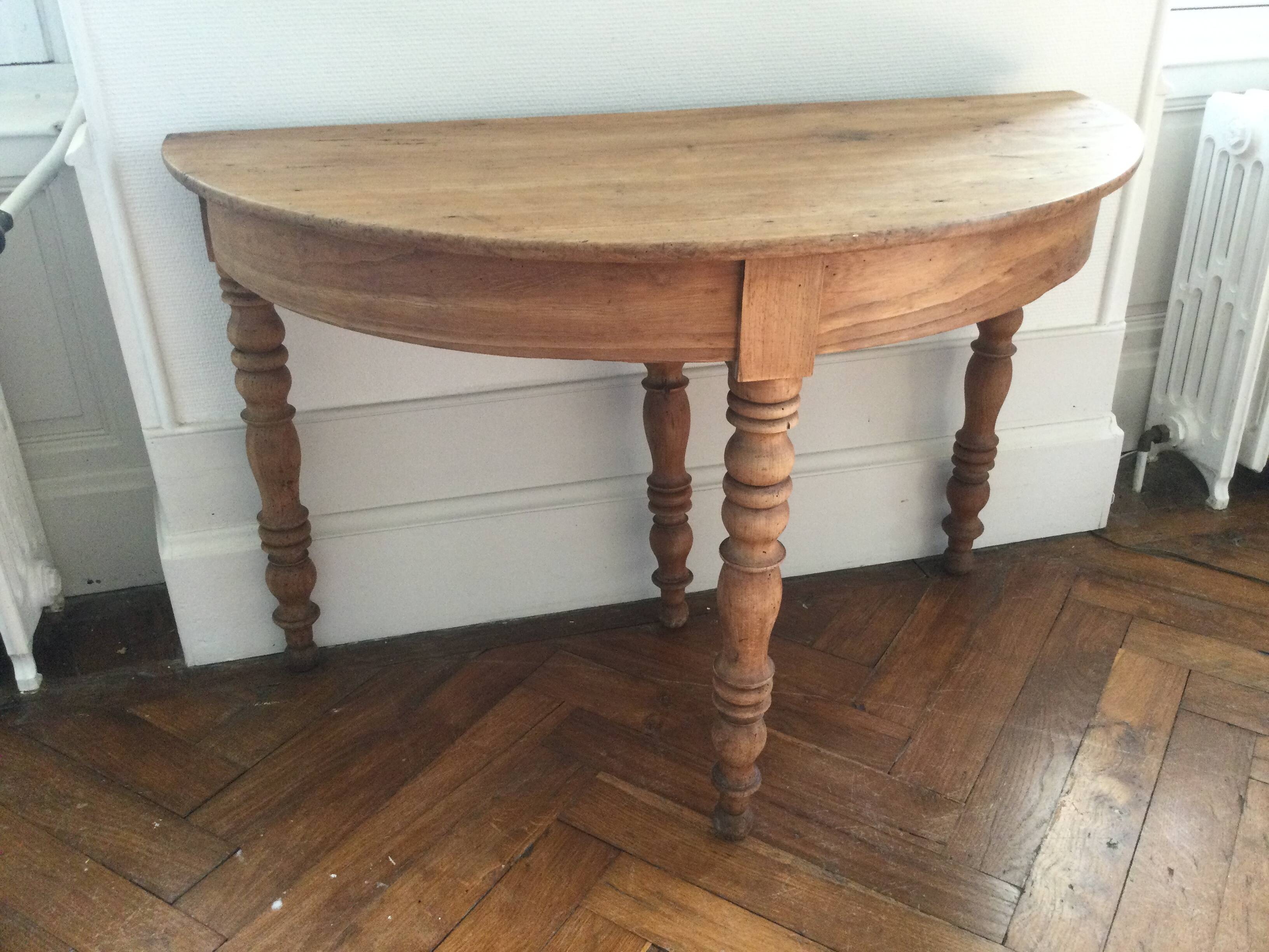 Antique half-moon wooden console