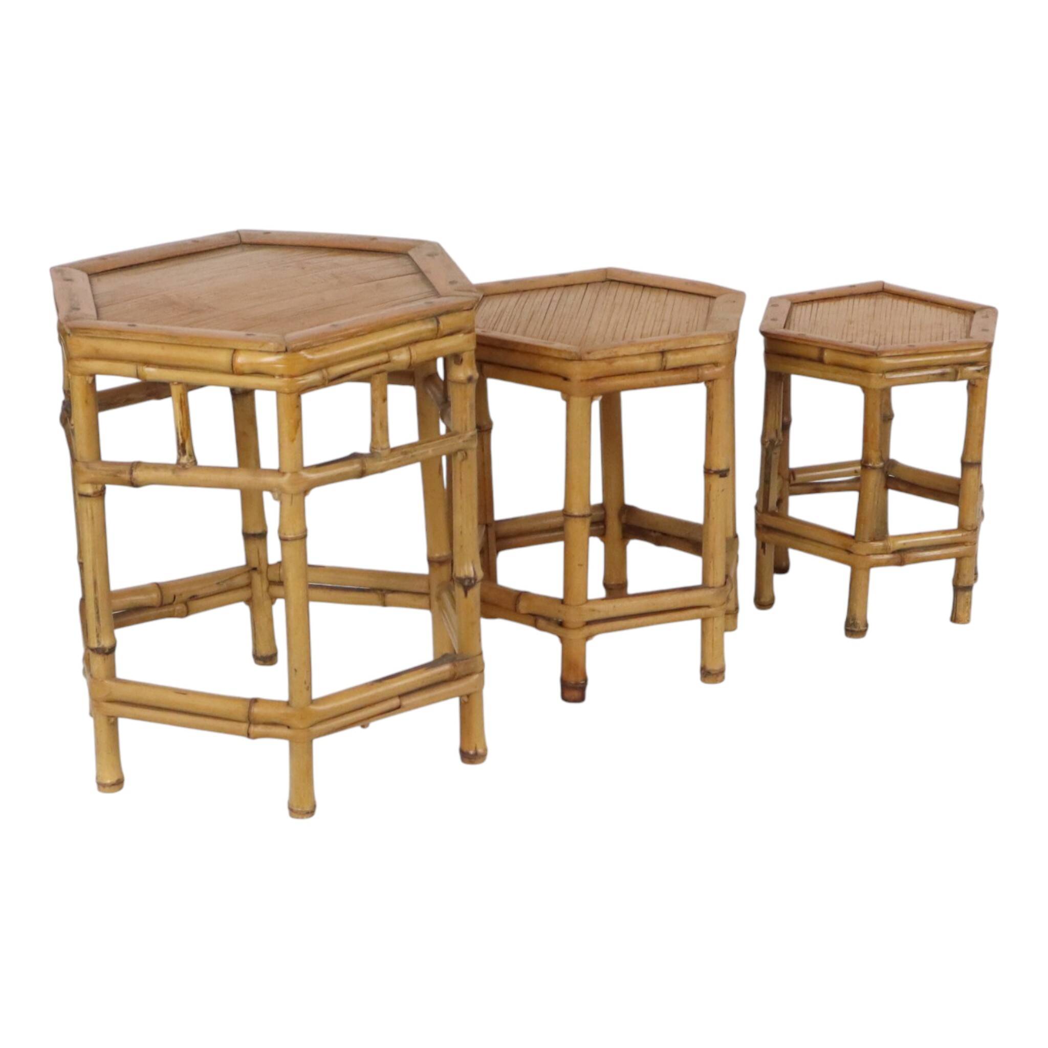 Vintage Set of 3 Bamboo and Rattan Side Tables / Nesting Tables – Boho Styl